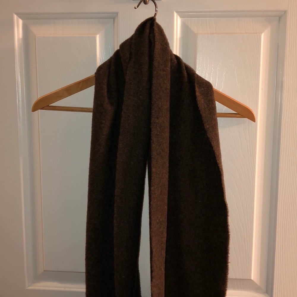 Polo scarf